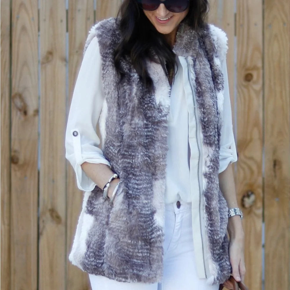 Cabi Aspen Faux Fur Vest - Picture 1 of 5